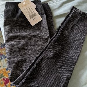 Fabletics gray leggings
